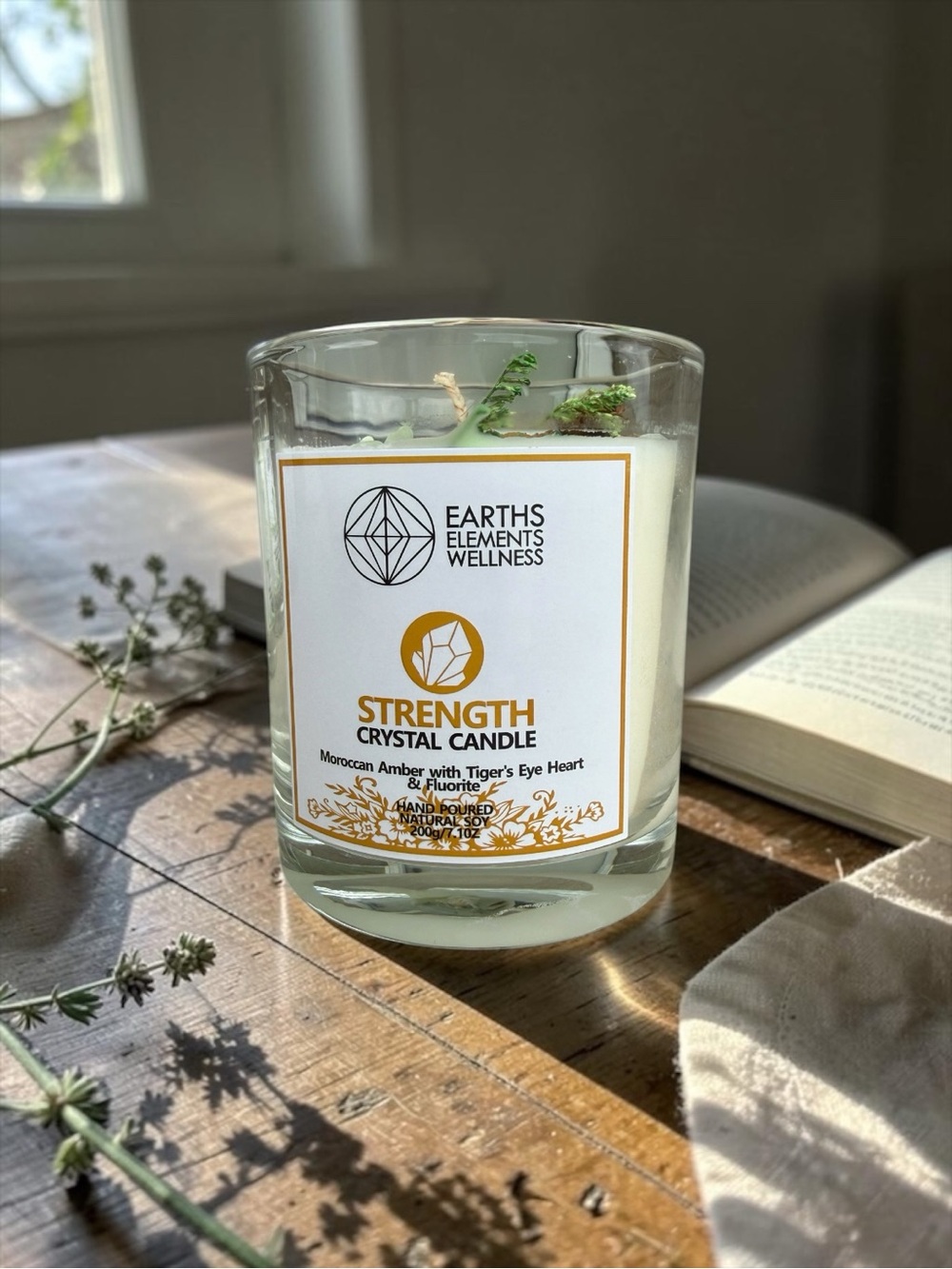Strength Crystal Candle | Tiger’s Eye & Fluorite